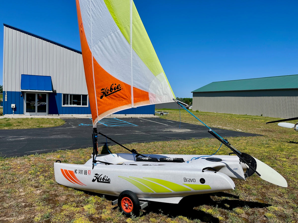 2017 Hobie Cat Bravo with Dolly