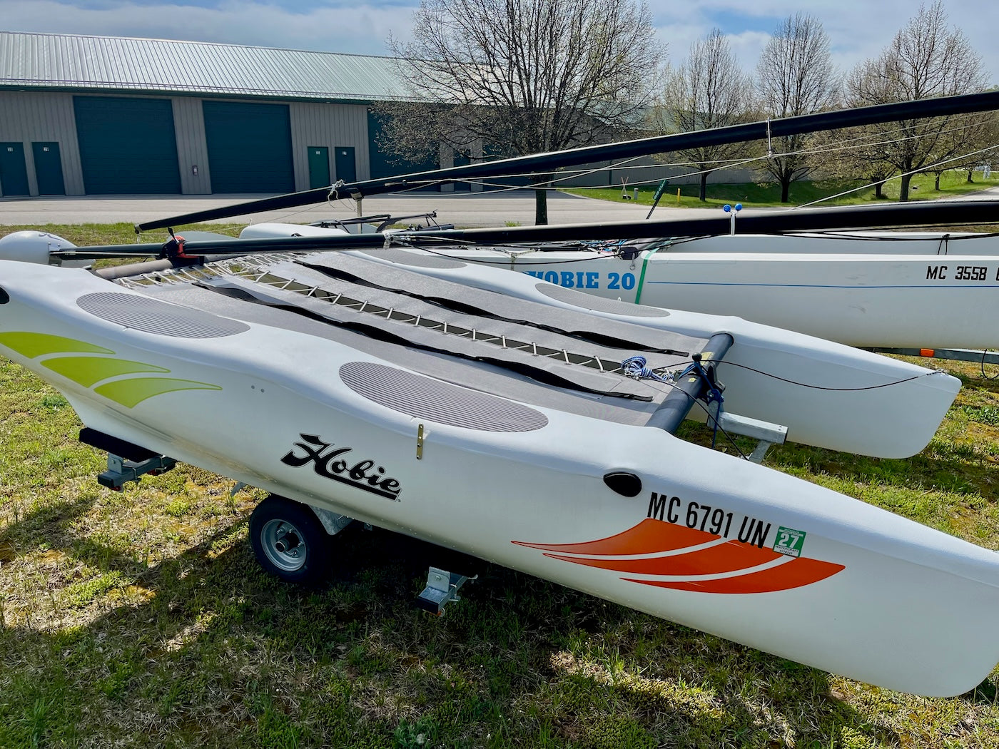 2020 Hobie Cat Wave w/ Trailer