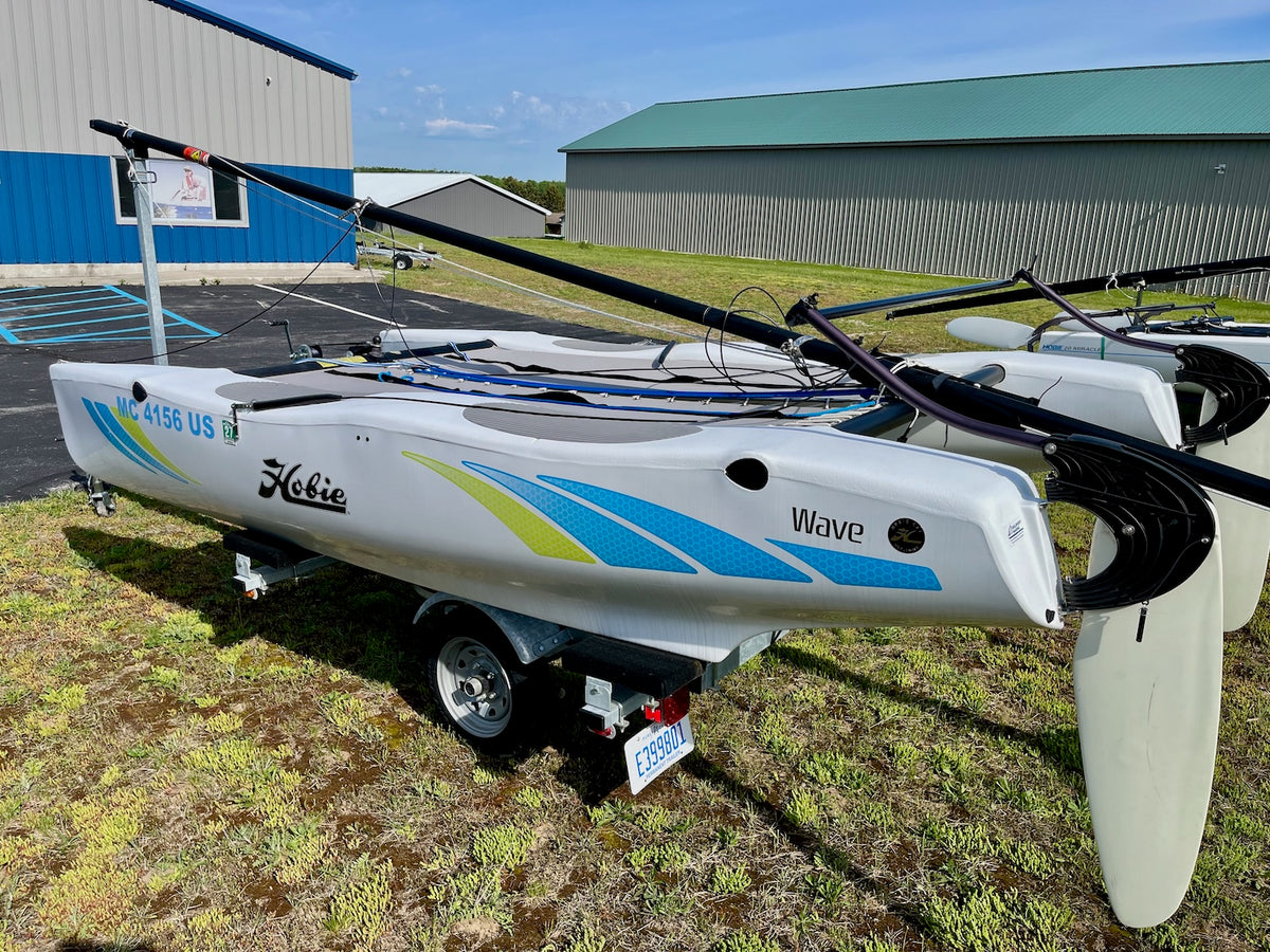 2021 Hobie Cat Wave w/ Trailer